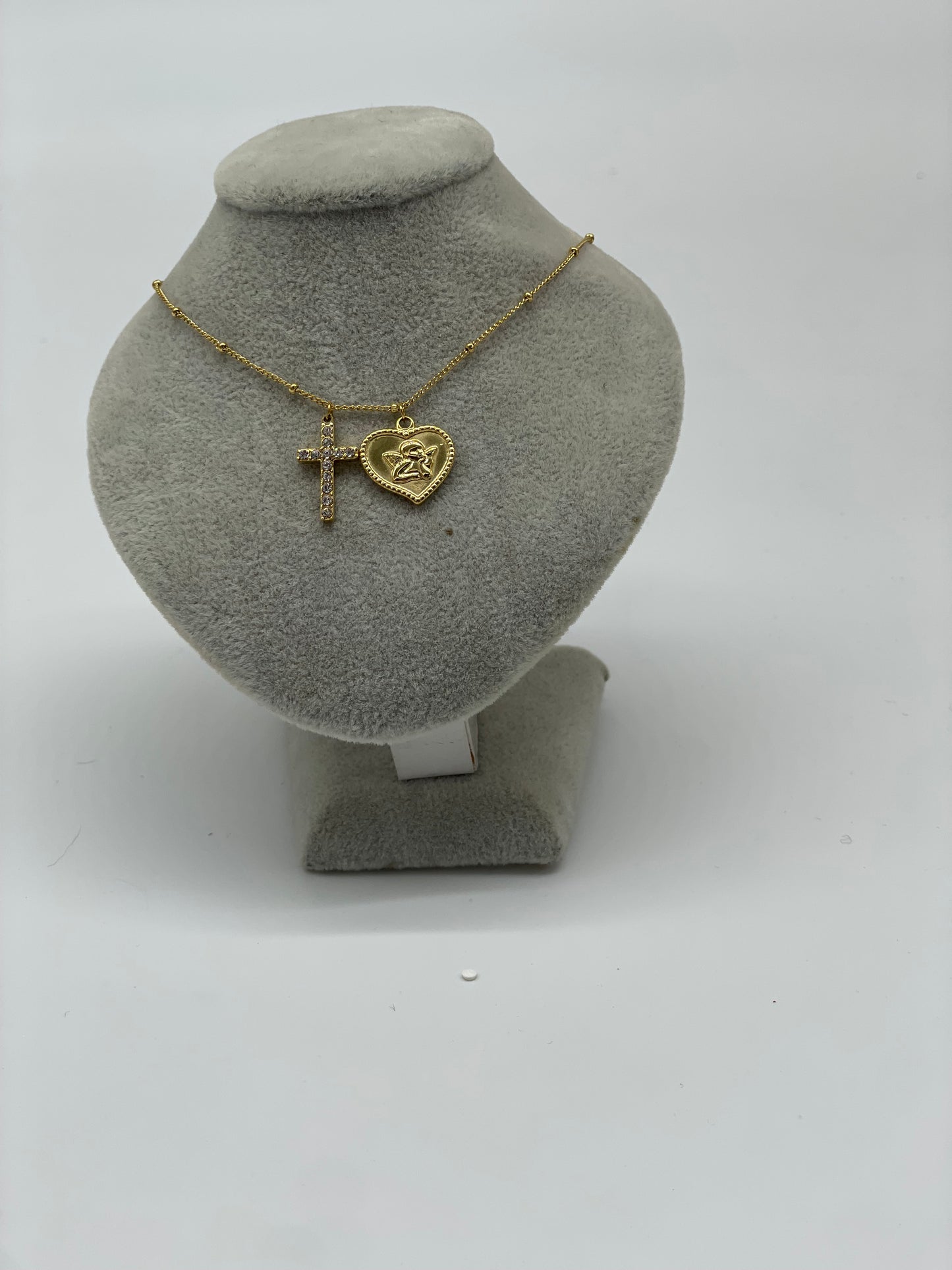 Collana croce e cuore oro