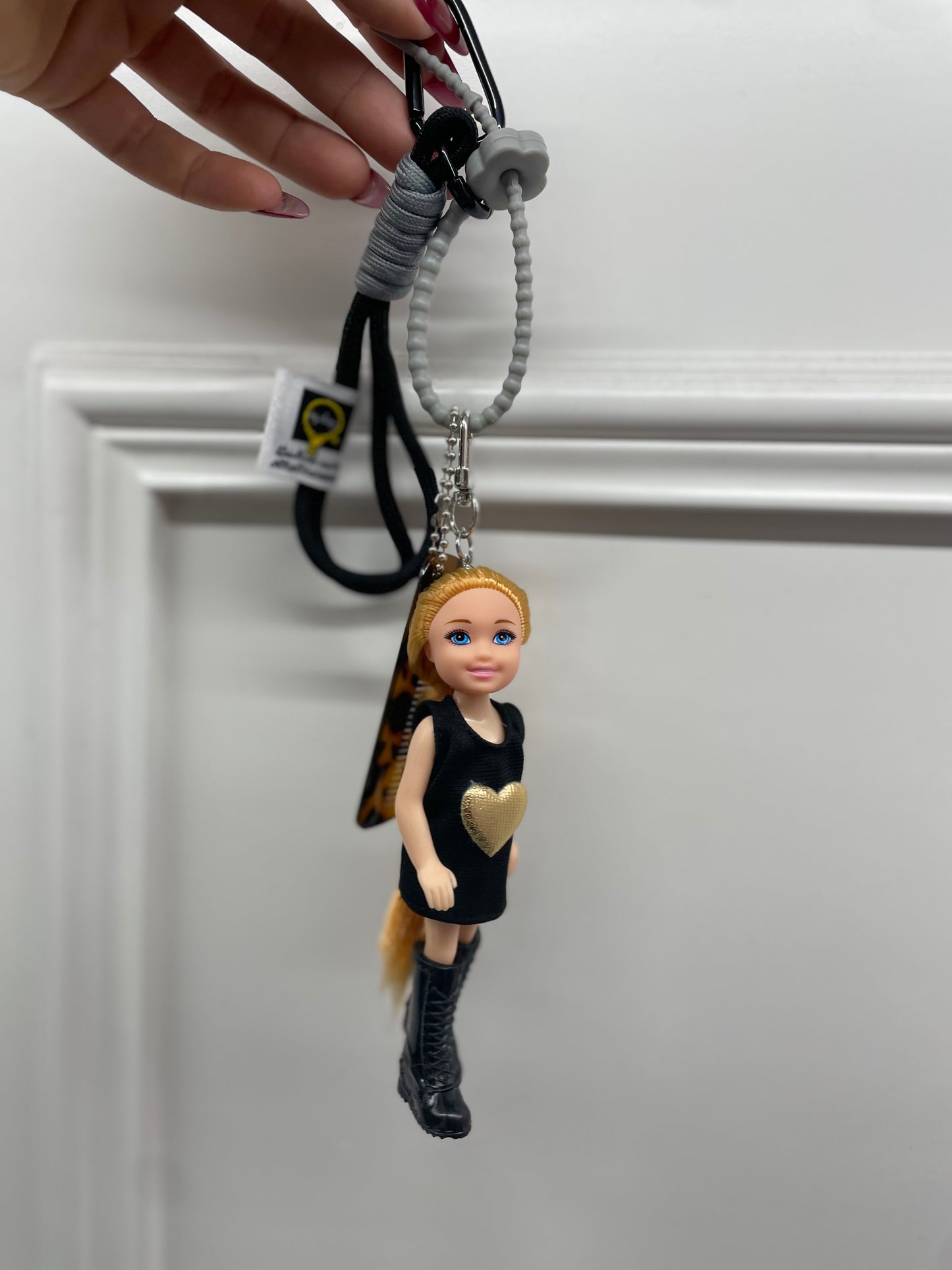 Charms Barbie